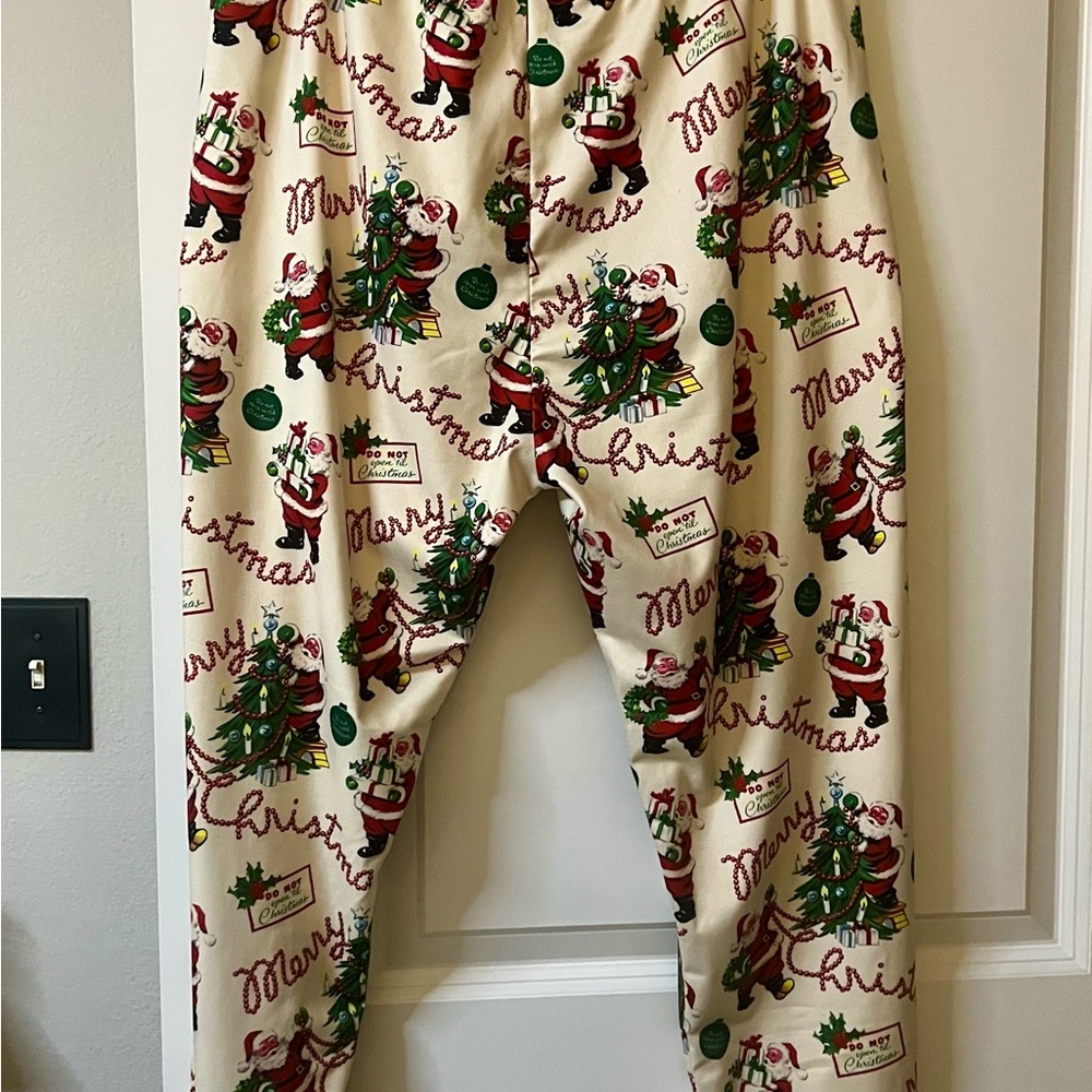 Plus size 2X Christmas Santa Claus Print Leggings - Picture 2 of 8